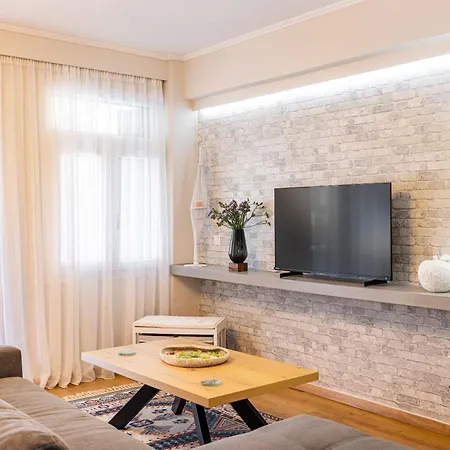 Pythagorio Blue Street Apartment With Balcony Exterior photo