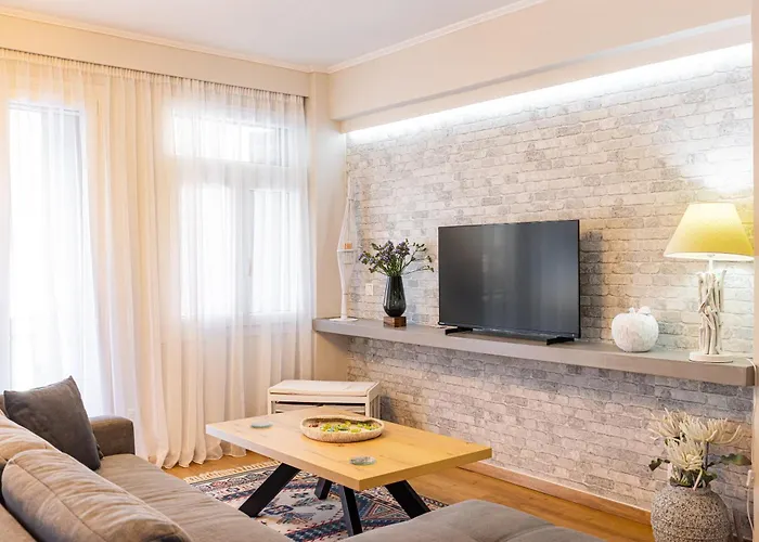 Pythagorio Blue Street Apartment With Balcony