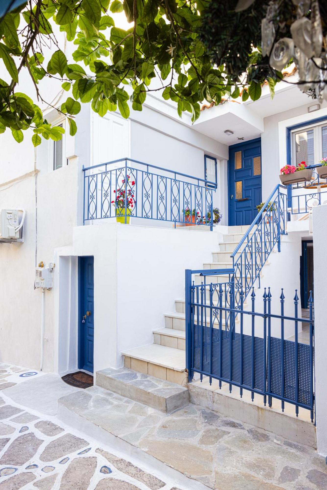 Apartment Blue Street With Balcony Pythagoreio (Samos)